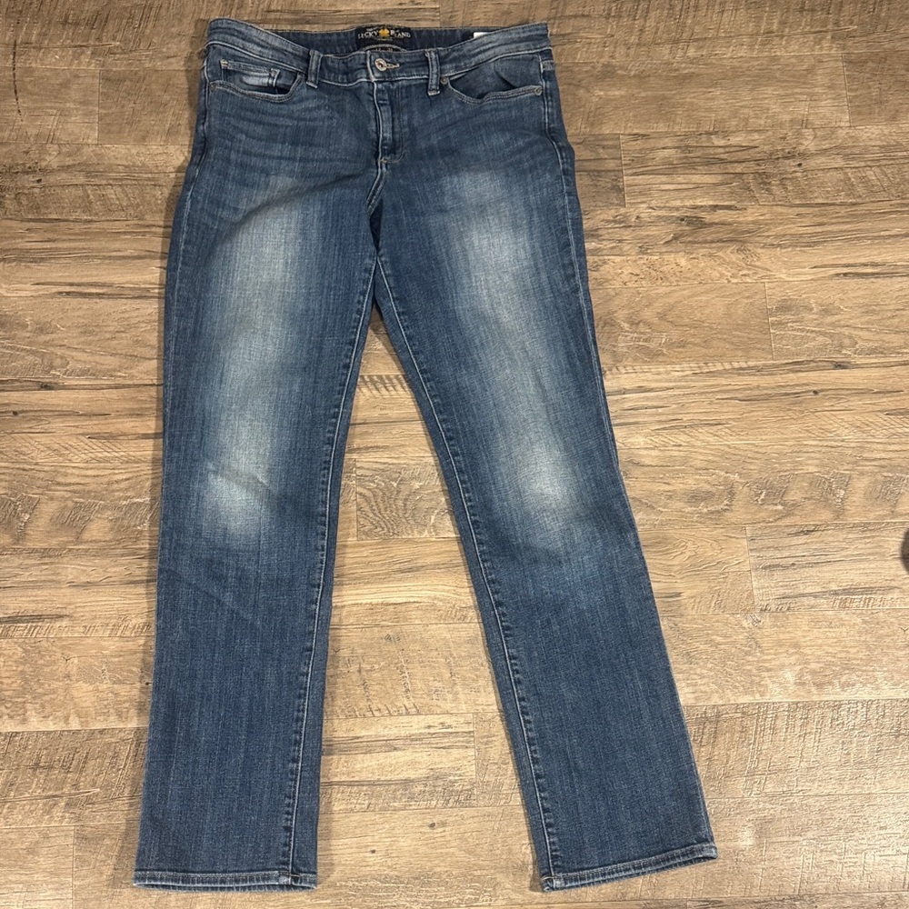 Lucky Brand “Sweet Straight” Women's Straight Leg Blue Jeans - Size 12/31